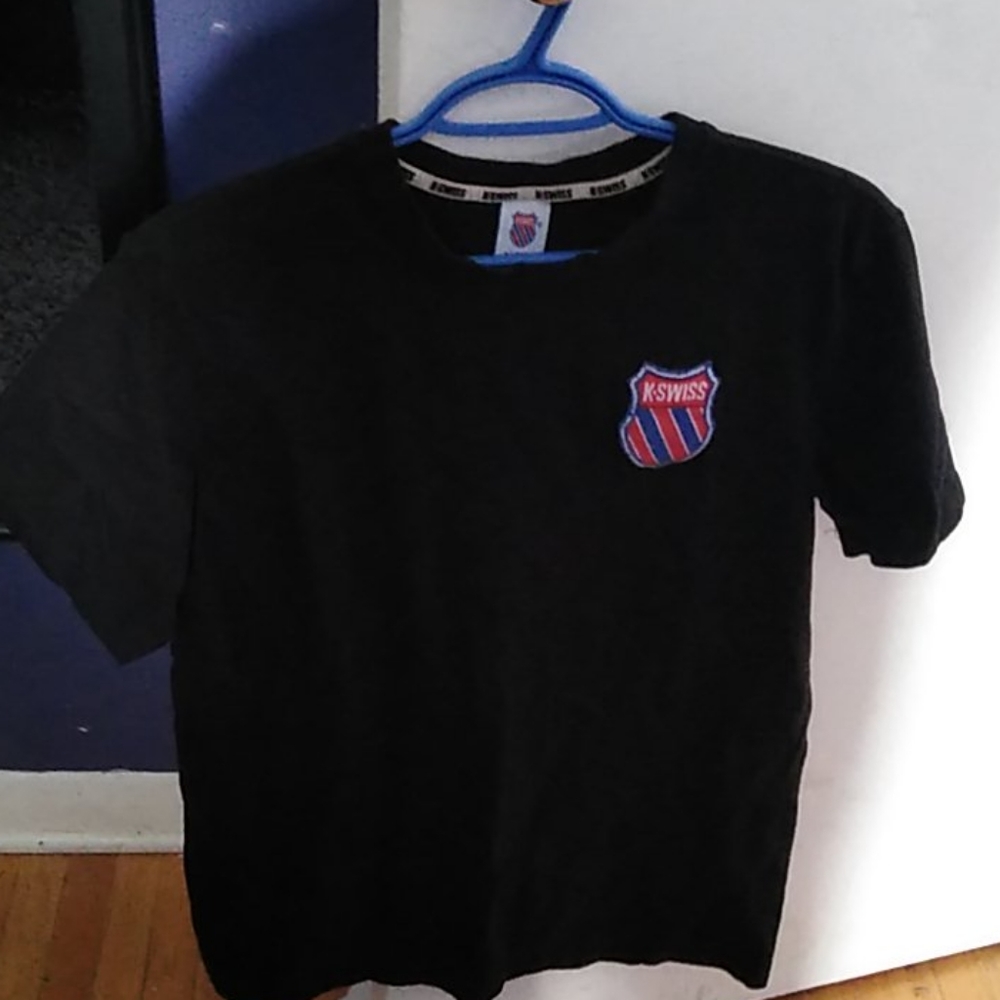 K-Swiss T shirt